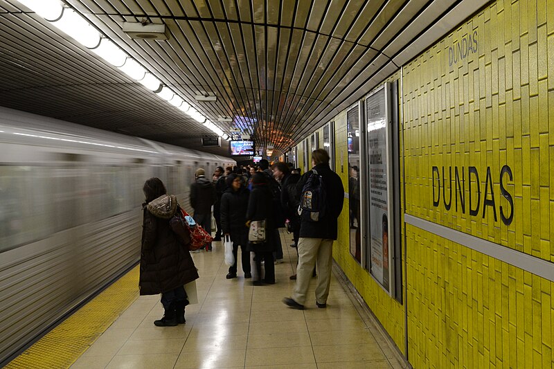 File:DundasSubwayStation.jpg