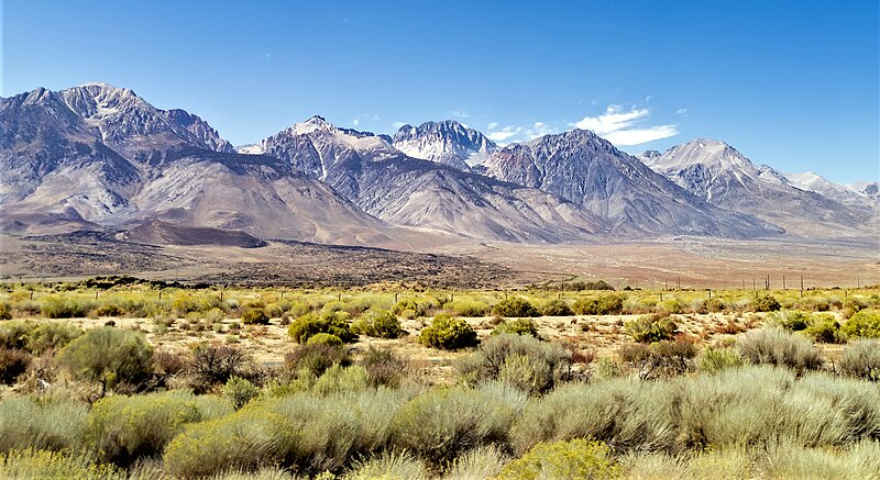 File:Eastern Sierra, California.jpg