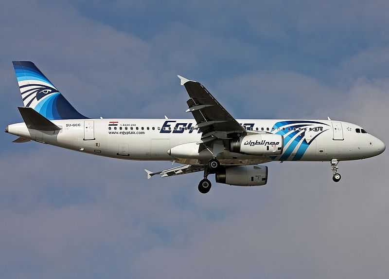 File:EgyptAir Airbus A320 (SU-GCC) on finals at Ataturk Airport.jpg