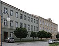 English: Two buildings of the Elementary school Jungmannova, Litovel, the Czech Republic. Čeština: Dvě budovy Základní školy Jungmannova, Litovel.