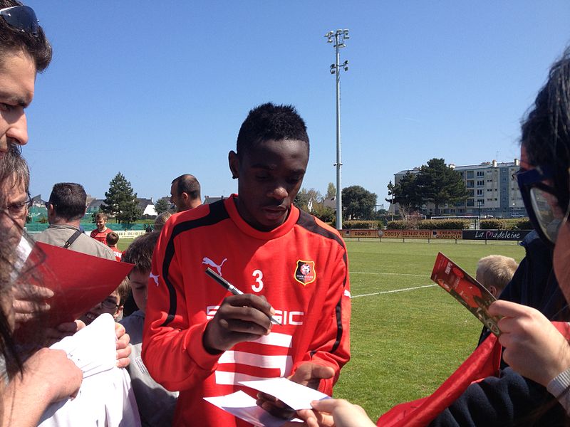 File:Entrainement SRFC St-Malo 2013 (91).JPG