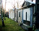 Inheritance burial facility-Friedho.jpg