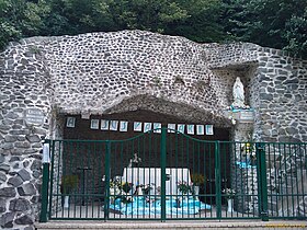Erchin - grotte de Lourdes -1952.jpg