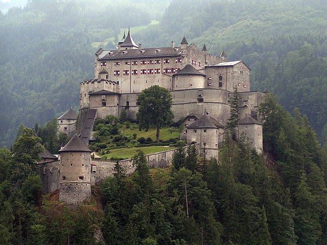 Festung Hohenwerfen – Wikipedia