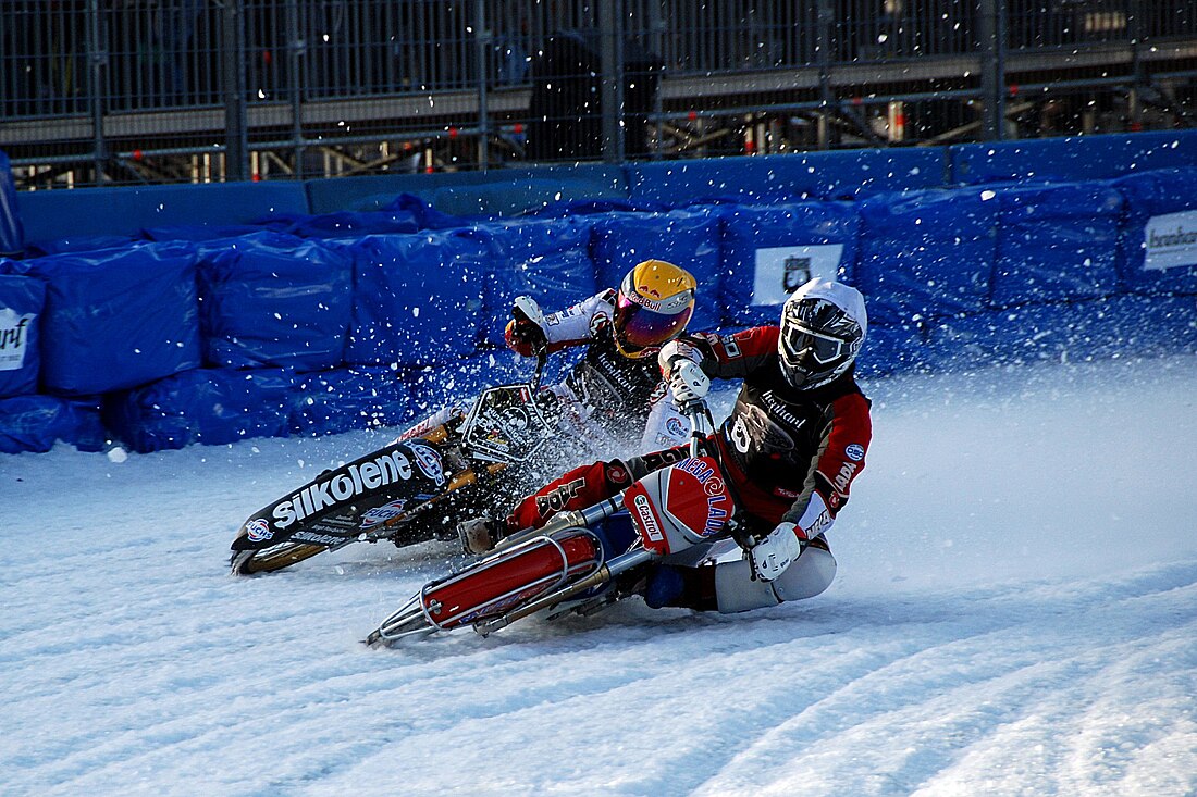 Ice speedway