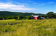 A farm in Franklin Township in Warren County in July 2009 Flickr - Nicholas T - Nestled.jpg