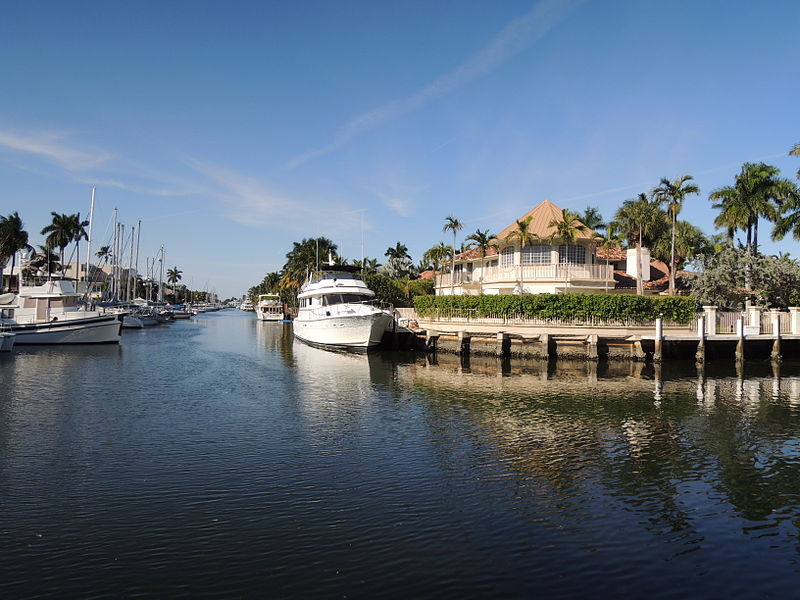 File:FortLauderdale201305.JPG