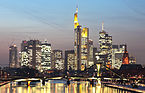 Frankfurt am Main 2011 Skyline origres.jpg