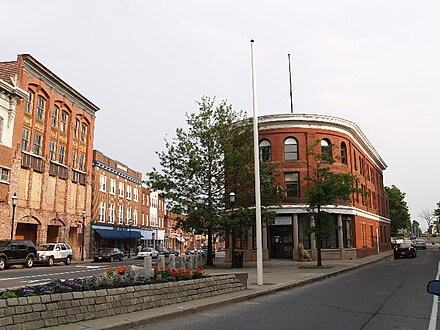 Gardner center from central ST