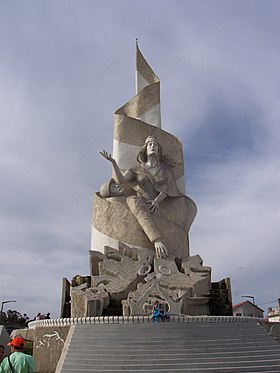 Monument voor gevallen soldaten in de Falklands, in Quequén, provincie Buenos Aires.