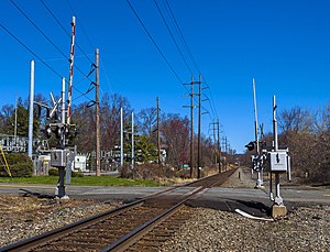 Gilchrest Road železniční přejezd, Clarkstown, NY.jpg