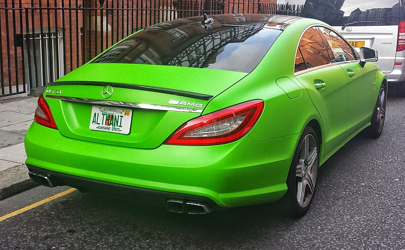 File:Green Mercedes-Benz CLS 63 AMG rr London14.jpg