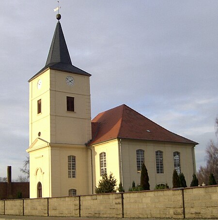 Großderschau, Kirche