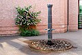 Von Prof. D. Baumewerd angeregter Brunnen mit den Symbolen der vier Evangelisten von Eva Limberg im Innenhof