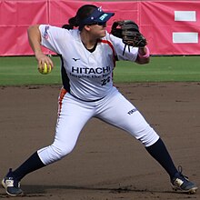 Hannah Flippen - infielder (Sundiva).jpg