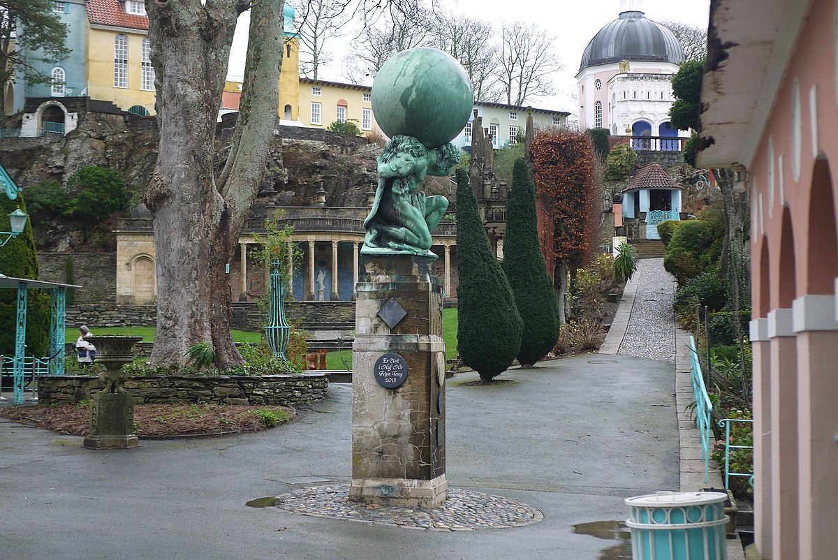 Category Statue of Hercules Portmeirion Wikimedia Commons