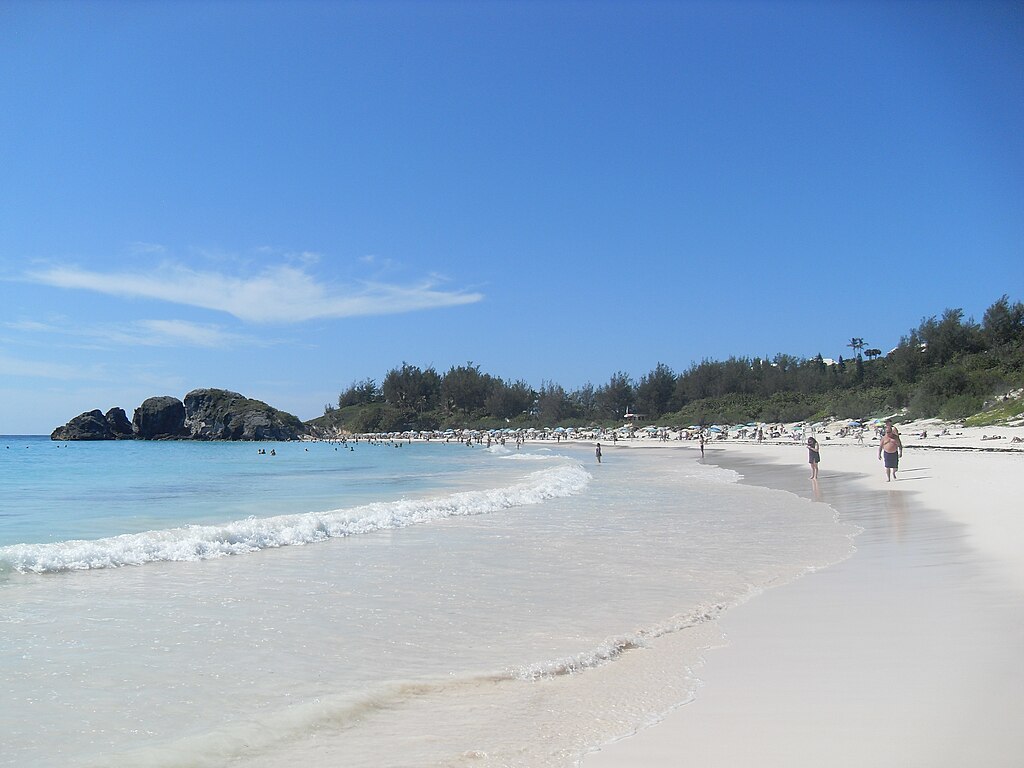 Horseshoe Bay Beach. Courtesy Akem on wikipedia.org