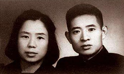 Hu Yaobang and his wife Li Zhao
