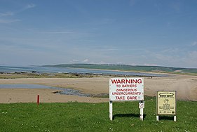 Information boards at Machrihanish Bay - geograph.org.uk - 1431749.jpg