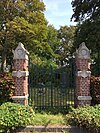 Ingang joodse begraafplaats Julianalaan te Vlissingen.jpg