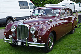 Jaguar Mk IX (1960) (8999143979).jpg