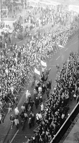 File:Jerzy Popieluszko Funeral - 48.jpg