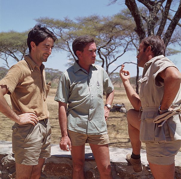 File:Jesús Mosterín, Hugo van Lawick and Félix Rodríguez de la Fuente in Africa (1969).jpg