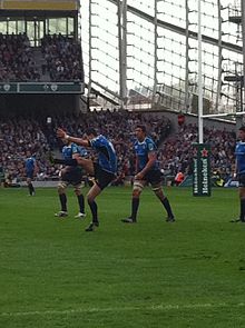 Sexton in action during the 2011 Heineken Cup quarter-final versus the Leicester Tigers. Jonathan Sexton.JPG