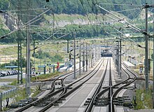 Datei:Kinding_railway_station_tracks.jpg