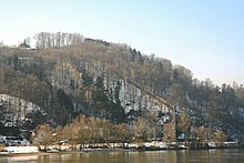 Im Zaubertal befindet sich ein Teil der Turmbefestigung Linz aus dem 19. Jahrhundert