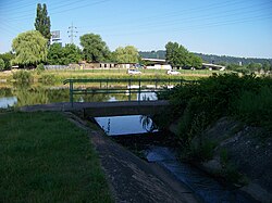 ústí do Vltavy naproti Lahovickému mostu