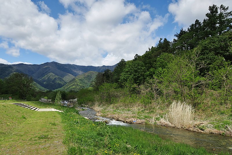 File:Kurosawa River at Azumino Winery.jpg