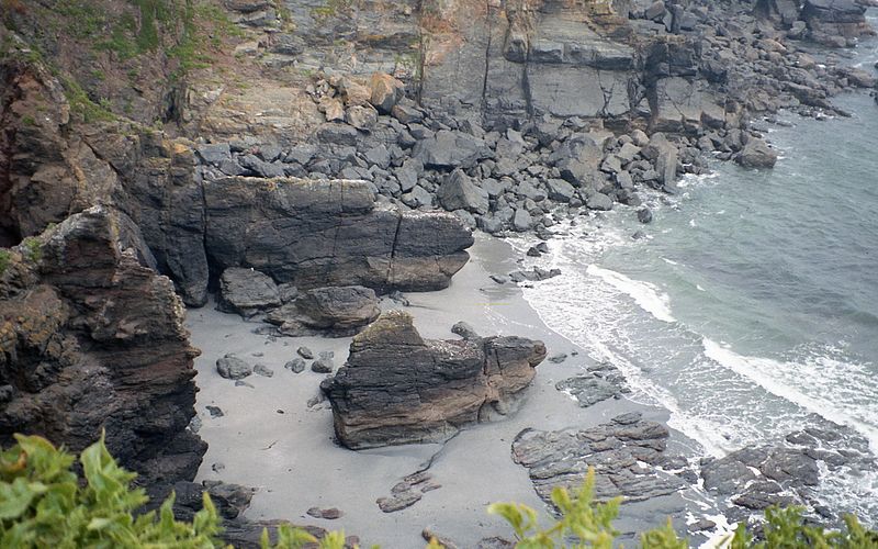 File:Lizard Point, Cornwall - panoramio (2).jpg