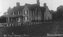 Pinfold Manor, built for David LLoyd George in 1912. LloydGeorgeWalton.jpg