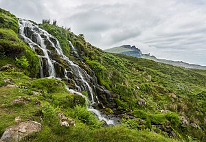 R1 vote count: 319 Loch Leathan Waterfall, Isle of Skye, Scotland - Diliff.jpg