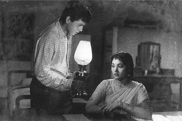 Vyjayanthimala starred with actor Dilip Kumar in Madhumati (1958)