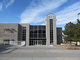 <span class="mw-page-title-main">Manzano High School</span> High School in New Mexico