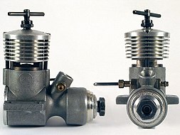 Miniature two-stroke diesel engine 1960.JPG