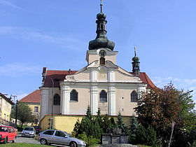 Mnichovice kostel.jpg