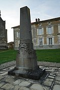 Le monument aux morts.