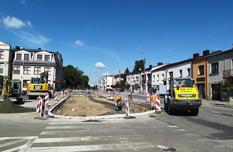 File:Mszczonów Plac Piłsudskiego construction works.jpg