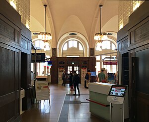 Nürnberg Hauptbahnhof: Lage, Verkehrsanbindung, Infrastruktur