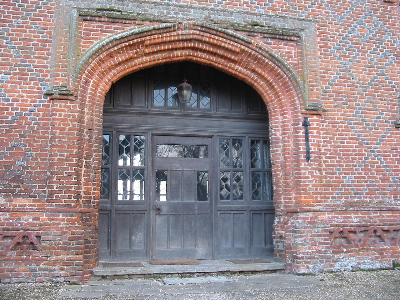 Tudor Arches Design Style