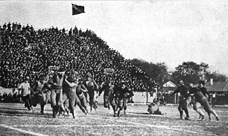 <span class="mw-page-title-main">Northwestern Field</span> Defunct American football stadium in Evanston, Illinois (1905–1925)