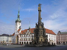 Rathaus und Dreifaltigkeitssäule