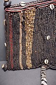 P7262456 4924a detaljeret omvendt Bamileke Beaded taske, Cameroun (20080420835) .jpg