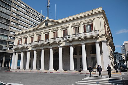 Cómo llegar a Edificio José Artigas en transporte público - Sobre el lugar