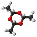 Miniatura para Paraldehído