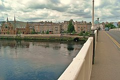 Perth Bridge - geograph.org.uk - 1711436.jpg