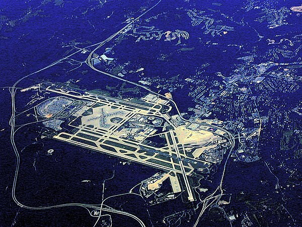 Image: Pittsburgh International Airport aerial view